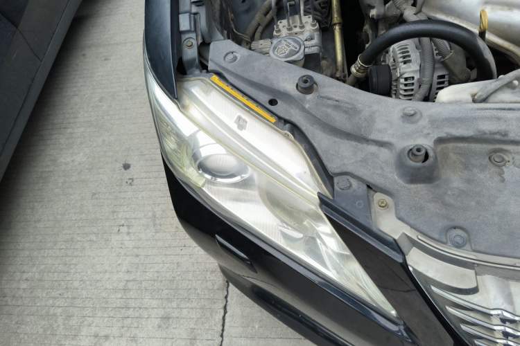 Used Toyota Camry 2012 2.5G Luxury Edition Right Front Headlight