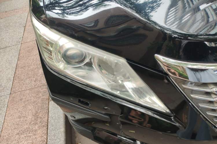Used Toyota Camry 2012 2.5G Luxury Edition Right Front Headlight