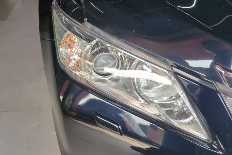 Used Toyota Camry 2012 2.5G Luxury Edition Right Front Headlight