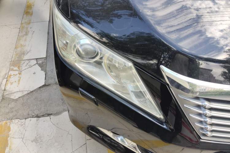 Used Toyota Camry 2012 2.5G Luxury Edition Right Front Headlight