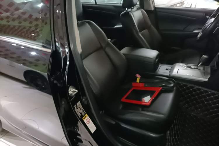 Used Toyota Camry 2012 Junrui 2.0S Radiant Edition Right Front Seat