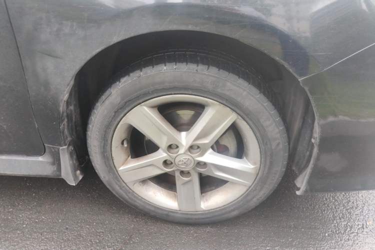 Used Toyota Camry 2012 Junrui 2.0S Radiant Edition Right Front Wheel Hub
