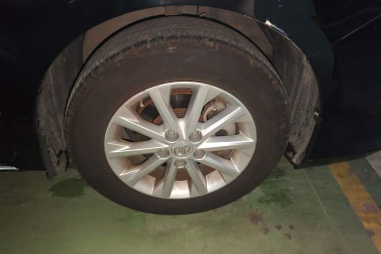 Used Toyota Camry 2012 2.0G Luxury Edition Right Front Wheel Hub