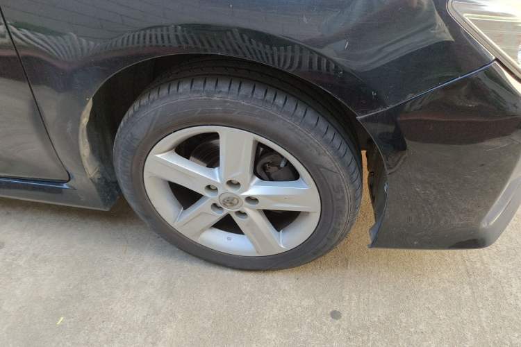 Used Toyota Camry 2012 Junrui 2.0S Radiant Edition Right Front Wheel Hub