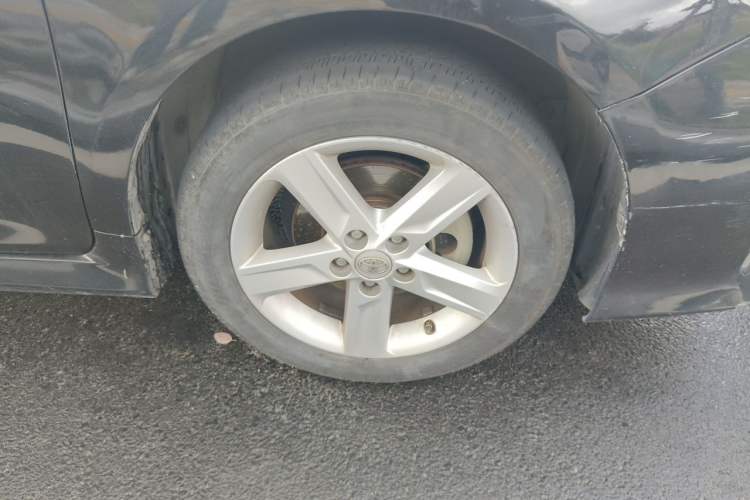 Used Toyota Camry 2012 Junrui 2.0S Radiant Edition Right Front Wheel Hub