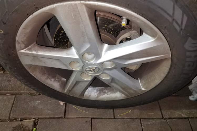Used Toyota Camry 2012 Junrui 2.0S Radiant Edition Right Front Wheel Hub