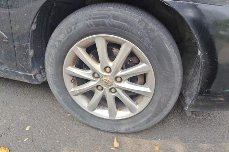 Used Toyota Camry 2012 200G Classic Luxury Edition Right Front Wheel Hub