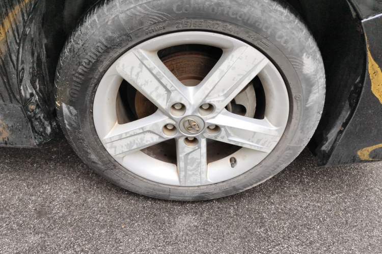 Used Toyota Camry 2012 Junrui 2.0S Radiant Edition Right Front Wheel Hub