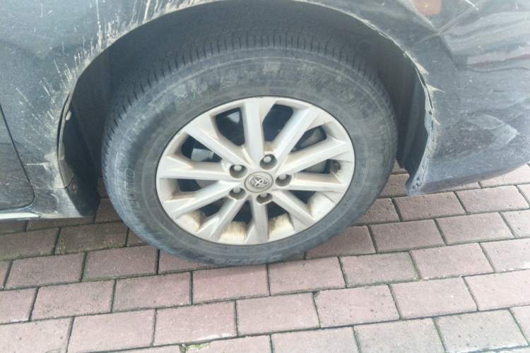 Used Toyota Camry 2012 2.0G Luxury Edition Right Front Wheel Hub