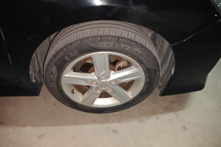 Used Toyota Camry 2012 Junrui 2.0S Radiant Edition Right Front Wheel Hub