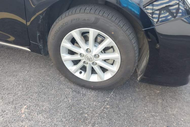 Used Toyota Camry 2012 2.0G Luxury Edition Right Front Wheel Hub