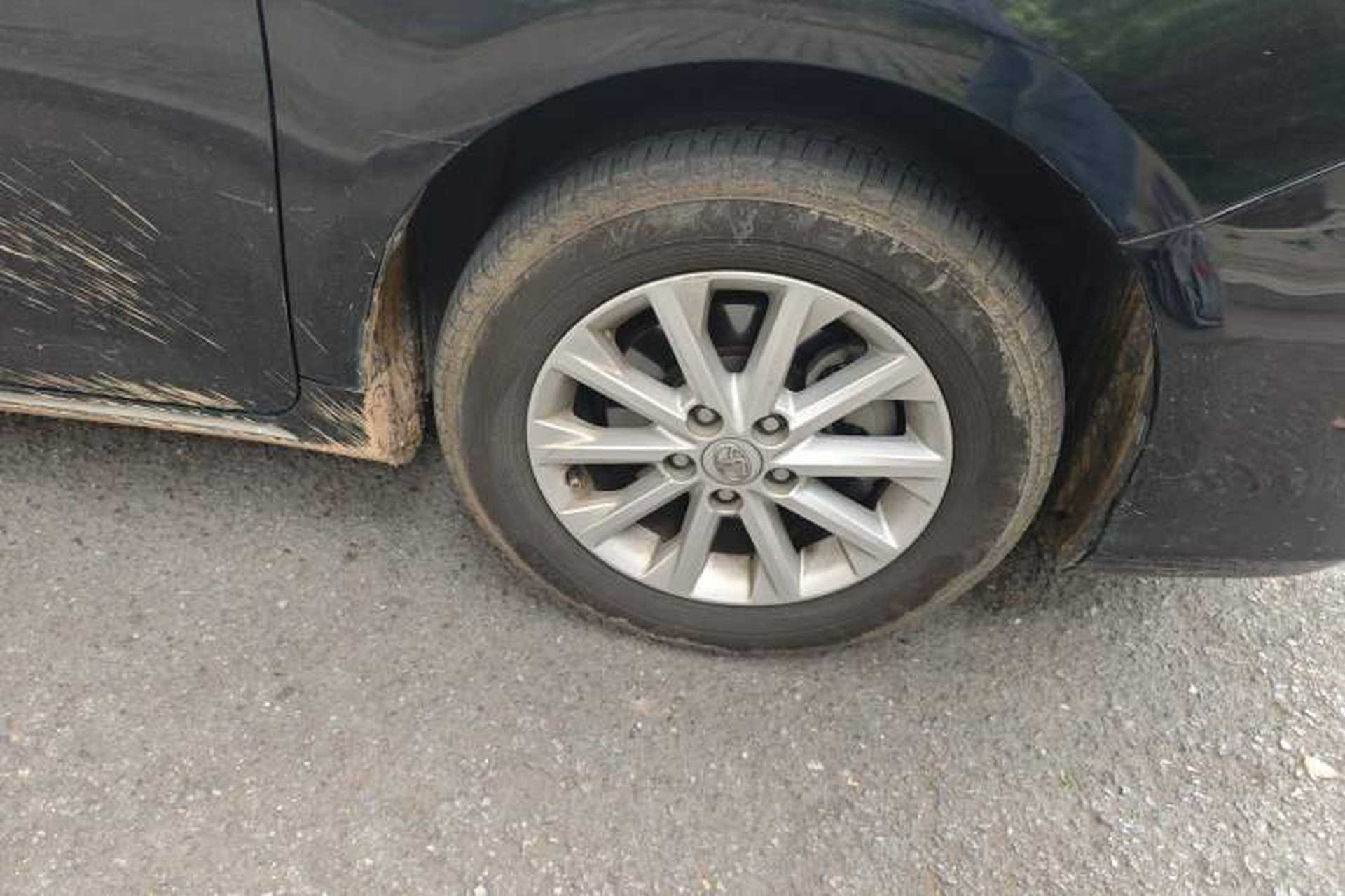 Used Toyota Camry 2012 2.5G Luxury Edition Right Front Wheel Hub