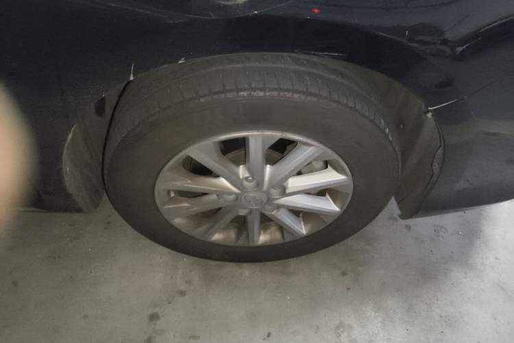 Used Toyota Camry 2012 2.5G Luxury Edition Right Front Wheel Hub