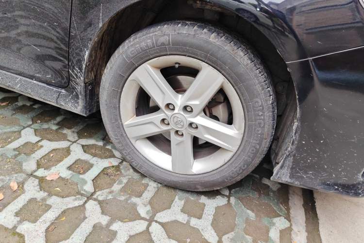 Used Toyota Camry 2012 Junrui 2.0S Radiant Edition Right Front Wheel Hub