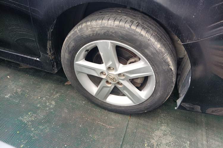 Used Toyota Camry 2012 Junrui 2.0S Radiant Edition Right Front Wheel Hub