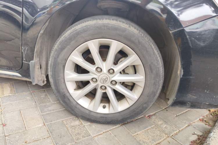 Used Toyota Camry 2012 Luxurious Edition 2.5HG Zunrui Right Front Wheel Hub