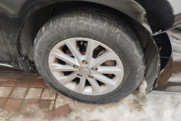 Used Toyota Camry 2012 2.5G Luxury Edition Right Front Wheel Hub