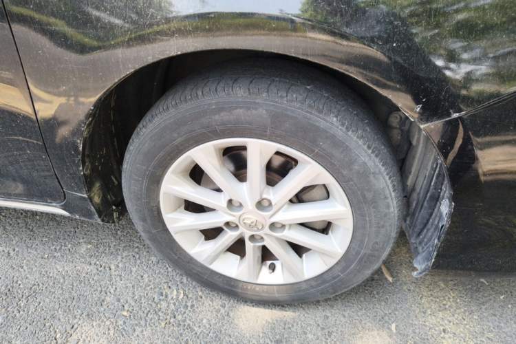 Used Toyota Camry 2012 2.0G Luxury Edition Right Front Wheel Hub