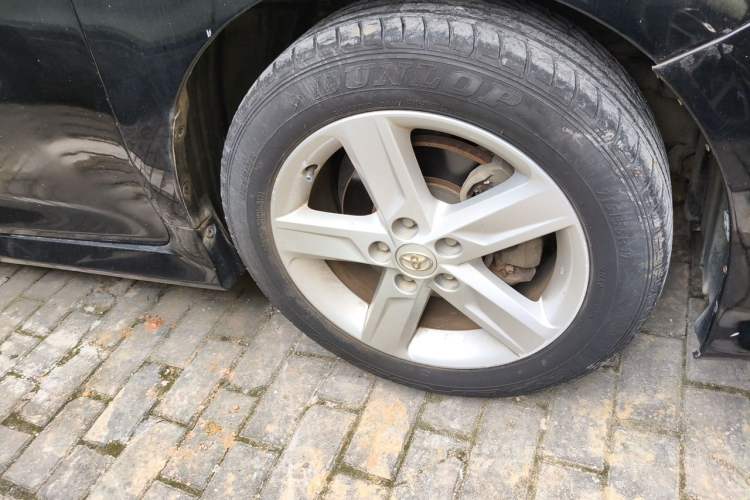 Used Toyota Camry 2012 Junrui 2.0S Radiant Edition Right Front Wheel Hub