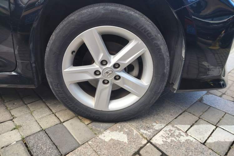 Used Toyota Camry 2012 Junrui 2.0S Radiant Edition Right Front Wheel Hub