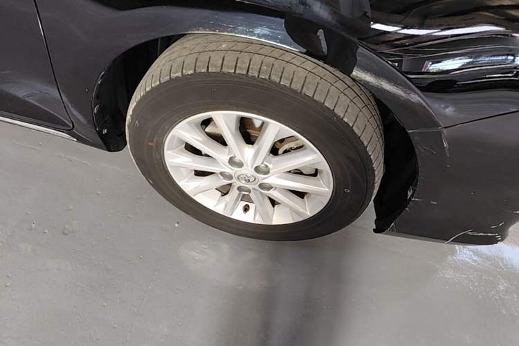 Used Toyota Camry 2012 Luxurious Edition 2.5HG Zunrui Right Front Wheel Hub