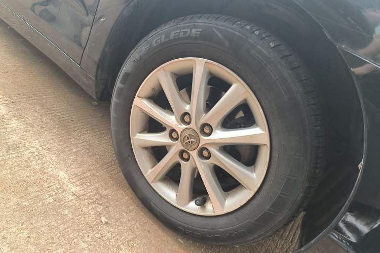 Used Toyota Camry 2012 200G Classic Luxury Edition Right Front Wheel Hub