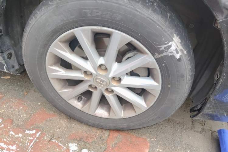 Used Toyota Camry 2012 2.5G Luxury Edition Right Front Wheel Hub