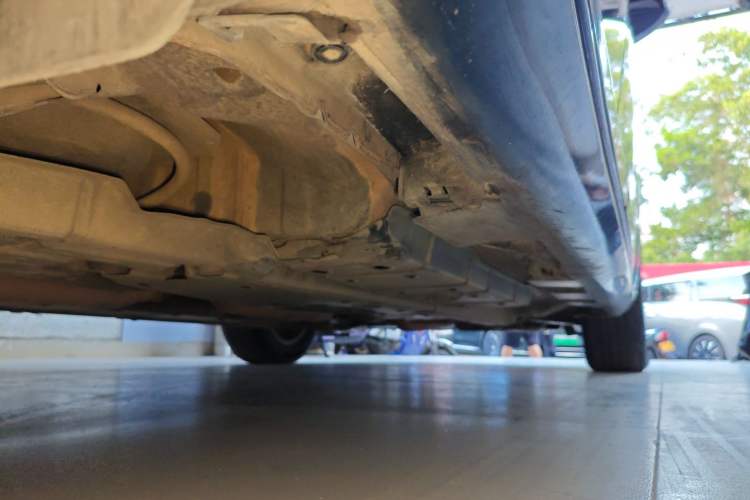 Used Toyota Camry 2012 2.5G Luxury Edition Right Side Sill