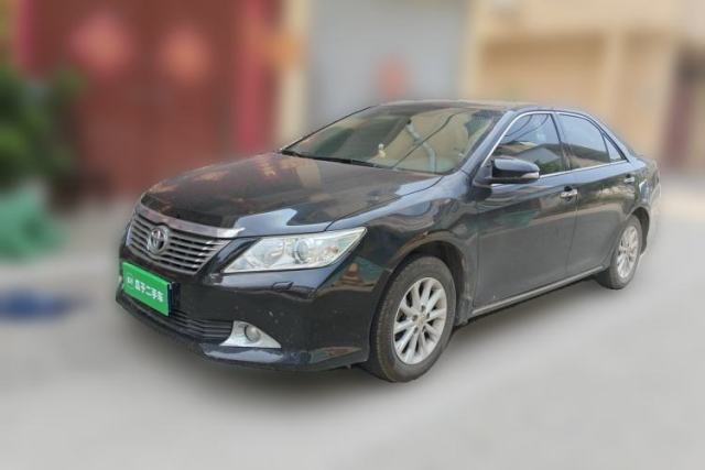 Ojetý Toyota Camry 2012 2.5G Luxury Edition