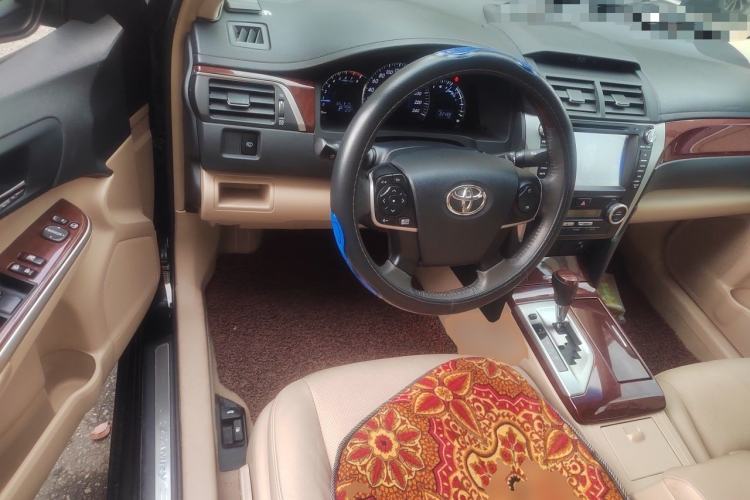 Used Toyota Camry 2012 2.5G Luxury Navigation Edition Steering Wheel