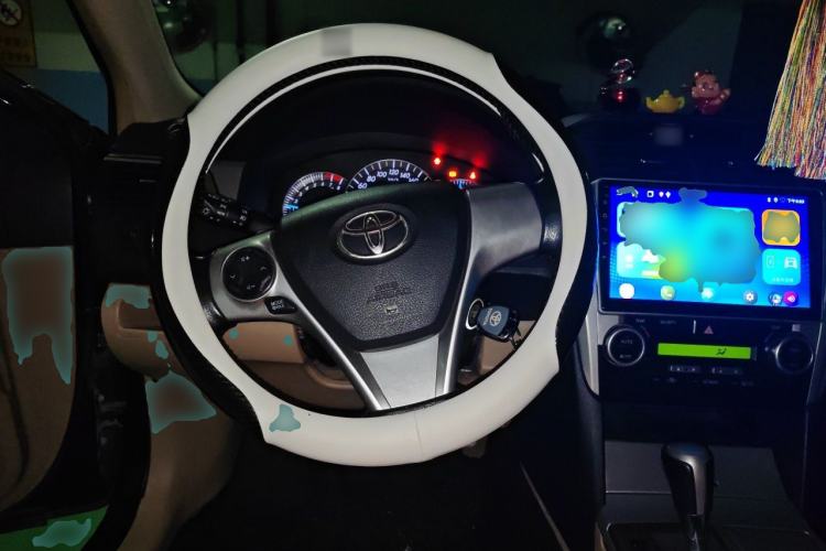 Used Toyota Camry 2012 Junrui 2.0S Radiant Edition Steering Wheel