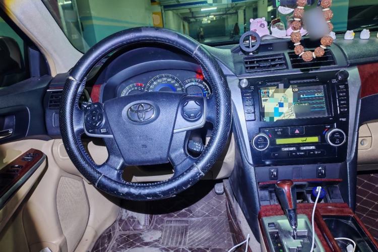 Used Toyota Camry 2012 2.5G Luxury Navigation Edition Steering Wheel