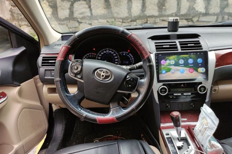 Used Toyota Camry 2012 2.5G Luxury Edition Steering Wheel