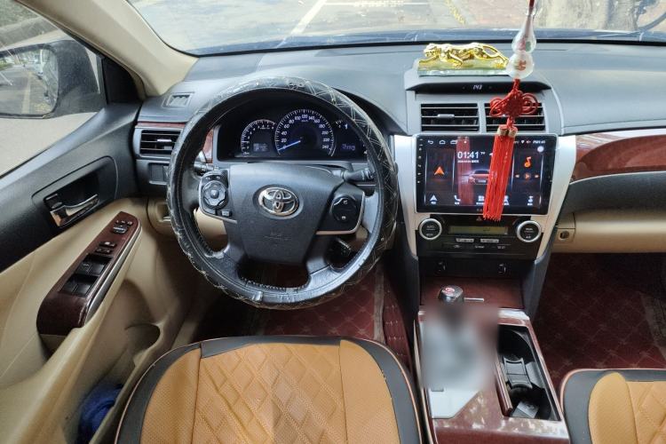 Used Toyota Camry 2012 2.5G Luxury Edition Steering Wheel