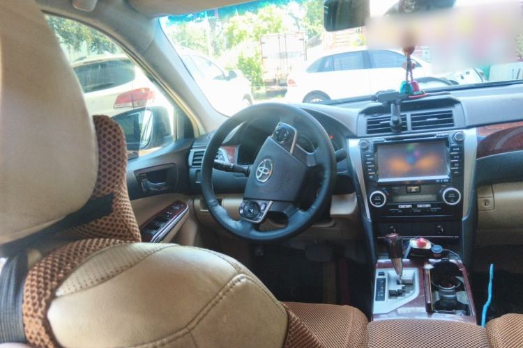 Used Toyota Camry 2012 2.0G Luxury Edition Steering Wheel