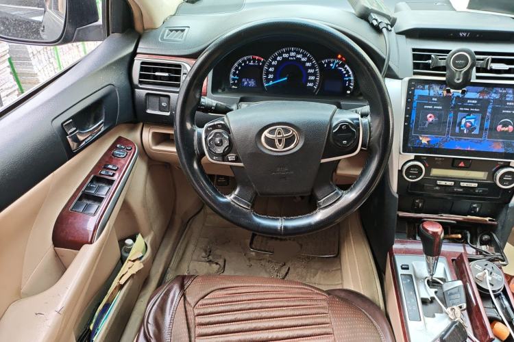 Used Toyota Camry 2012 2.0G Luxury Edition Steering Wheel