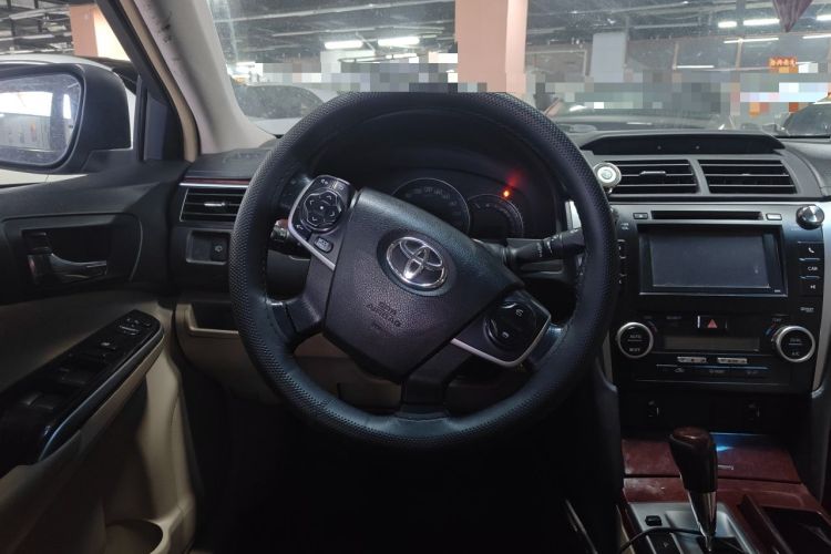 Used Toyota Camry 2012 2.0G Luxury Edition Steering Wheel