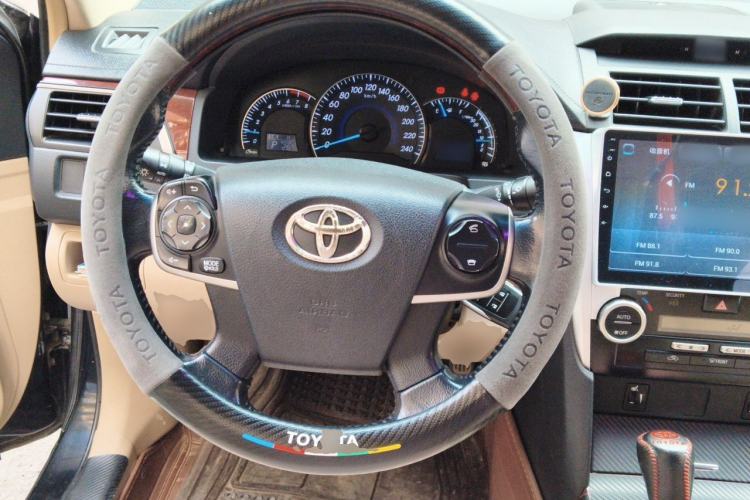 Used Toyota Camry 2012 2.0G Luxury Edition Steering Wheel