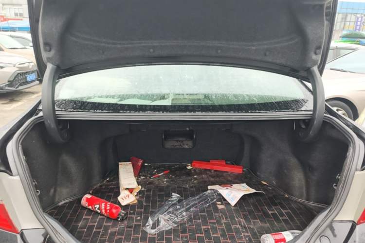 Used Toyota Camry 2012 Junrui 2.0S Radiant Edition Trunk