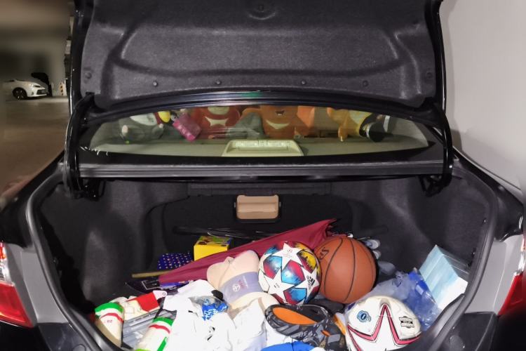 Used Toyota Camry 2012 2.0G Luxury Navigation Edition Trunk