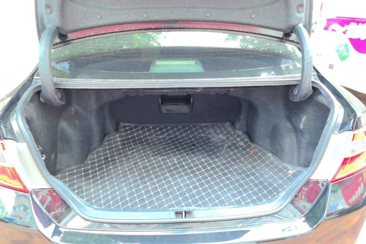 Used Toyota Camry 2012 Junrui 2.0S Radiant Edition Trunk
