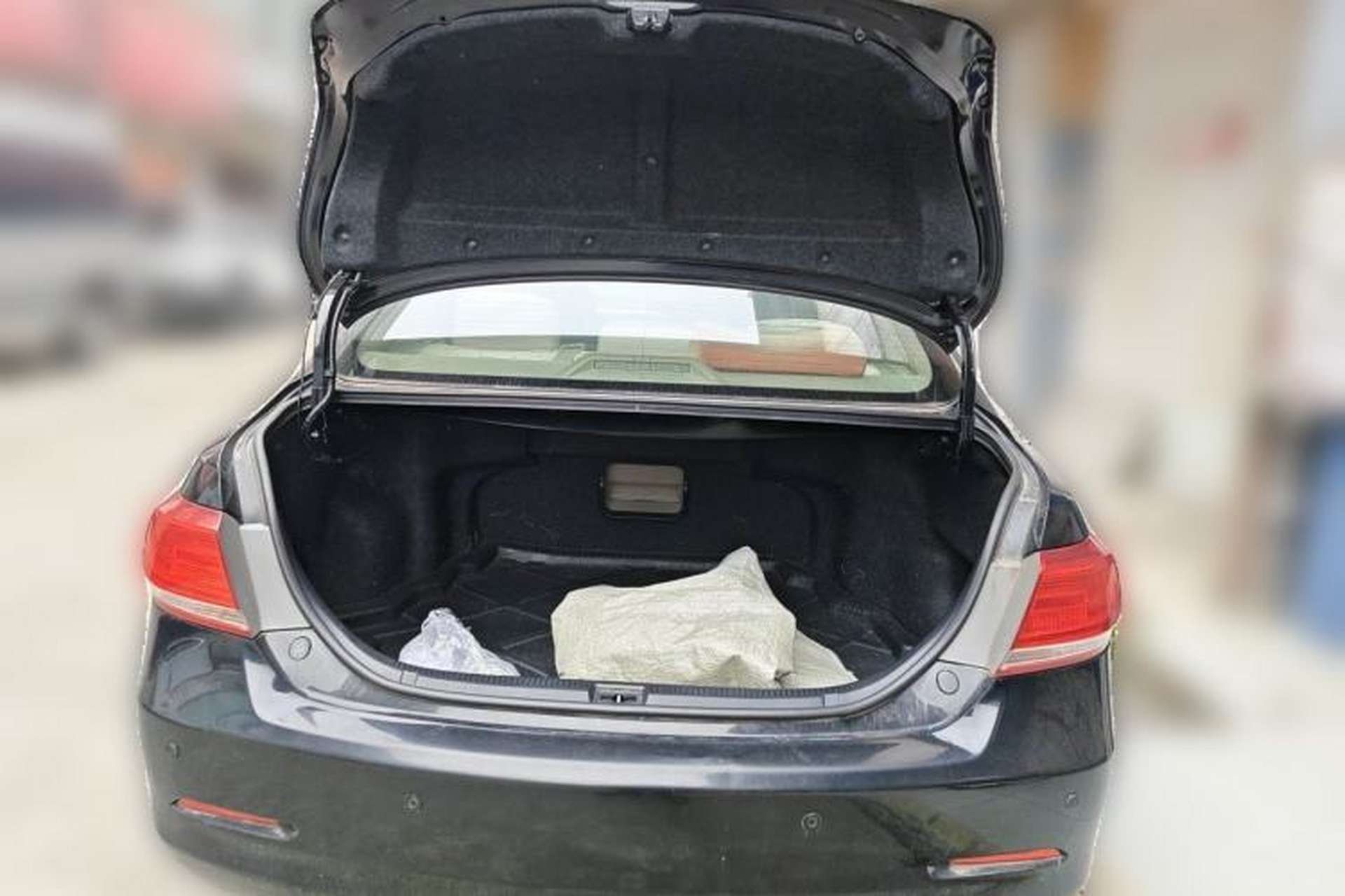 Used Toyota Camry 2012 200E Classic Elite Edition Trunk