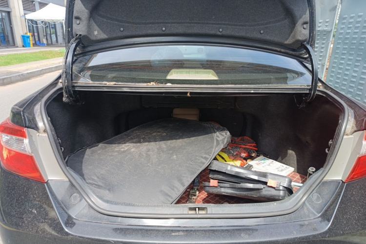 Used Toyota Camry 2012 2.5G Luxury Edition Trunk