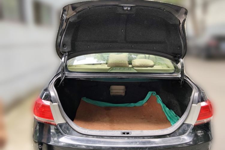 Used Toyota Camry 2012 200E Classic Elite Edition Trunk