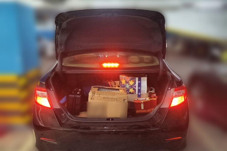 Used Toyota Camry 2012 2.5G Luxury Edition Trunk