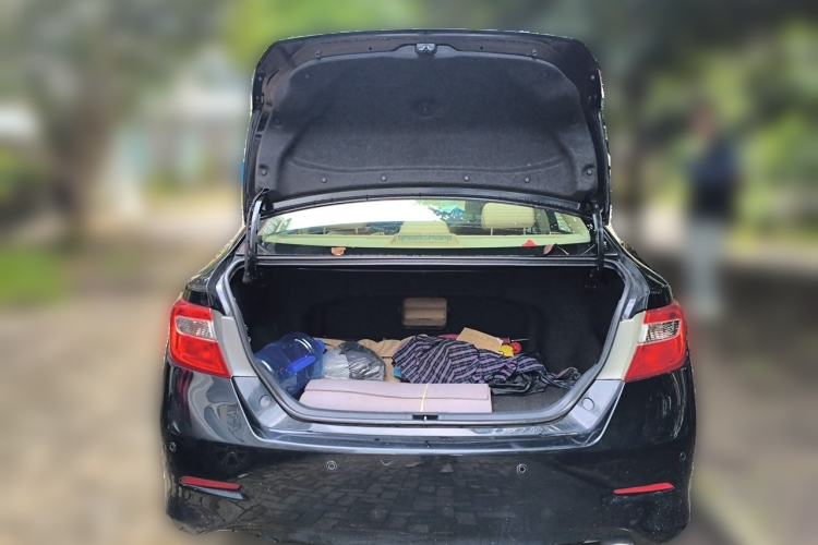 Used Toyota Camry 2012 2.0G Luxury Edition Trunk