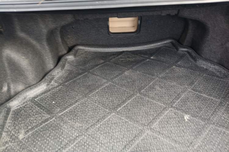 Used Toyota Camry 2012 Junrui 2.0S Radiant Edition Trunk