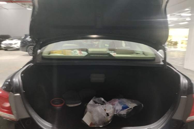 Used Toyota Camry 2012 200E Classic Elite Edition Trunk