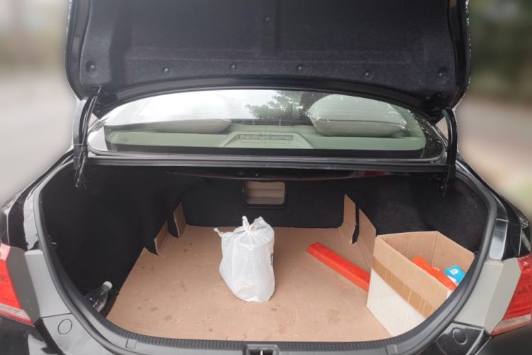 Used Toyota Camry 2012 200G Classic Luxury Edition Trunk
