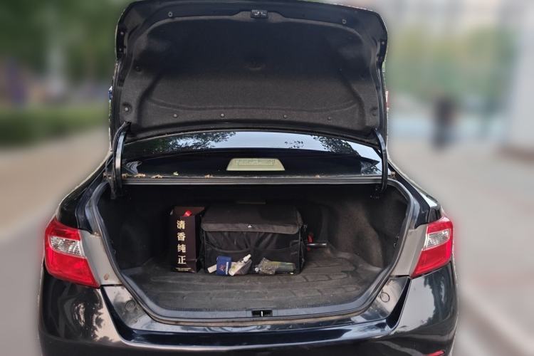 Used Toyota Camry 2012 2.0G Luxury Edition Trunk